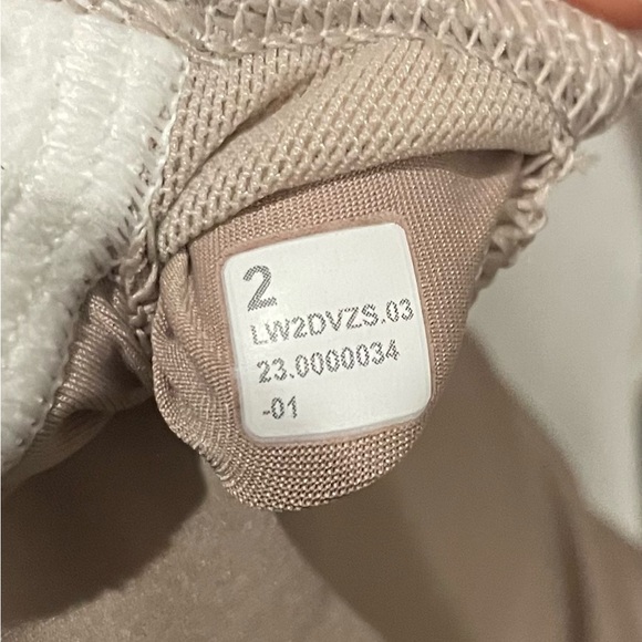 Lululemon wunder train strappy racer bra A/B - Picture 4 of 4